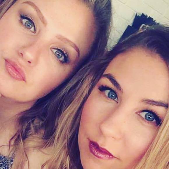 Meet your Posher, Lindsay - Picture 1 of 1